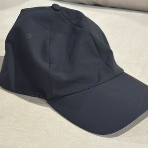 Lululemon Classic Fitted Ball Cap Unisex Large Extra Large